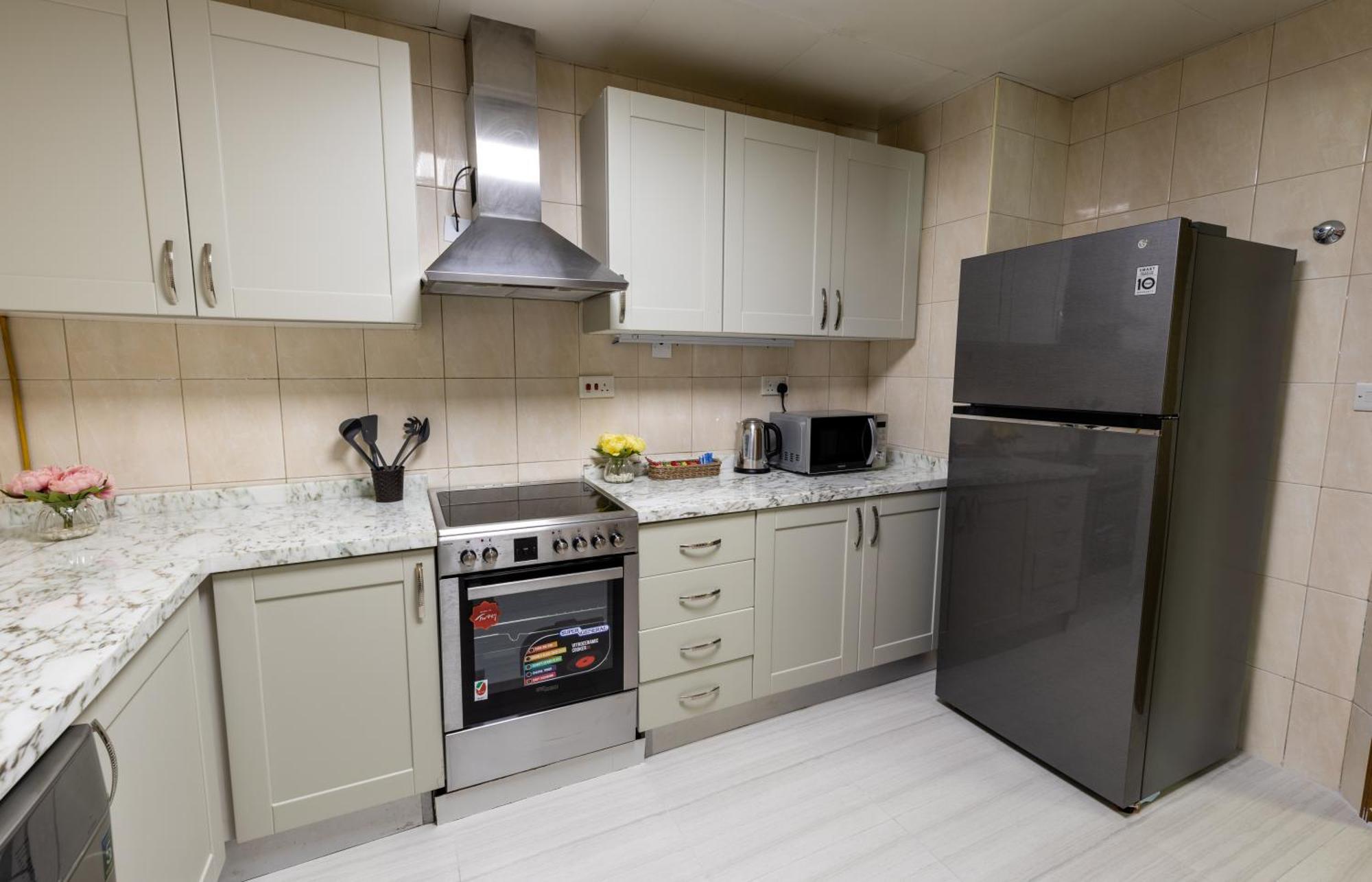 2 Bedroom Front Abou Dabi